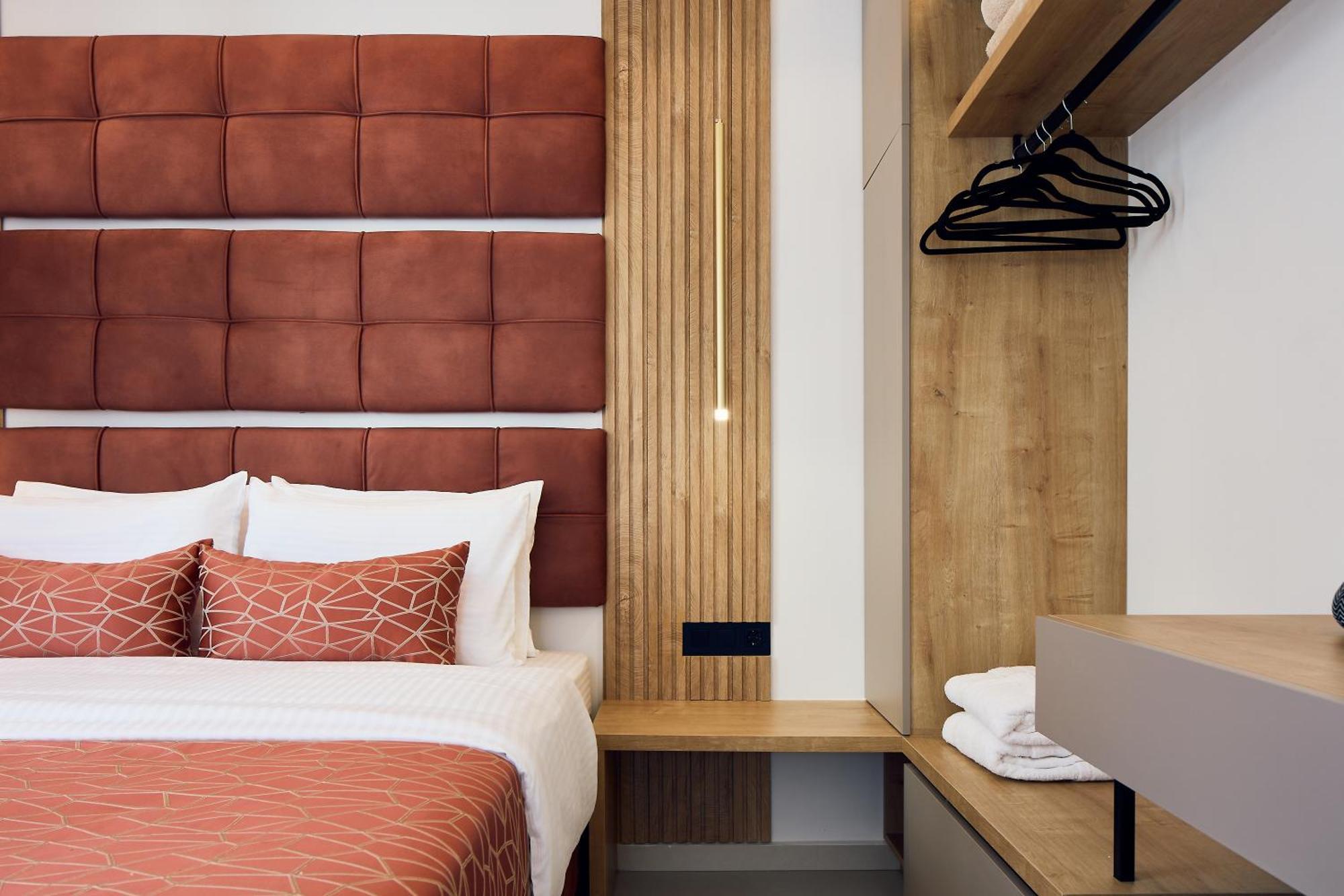 Grande Madonna Luxury Boutique Suites 罗希姆诺 客房 照片