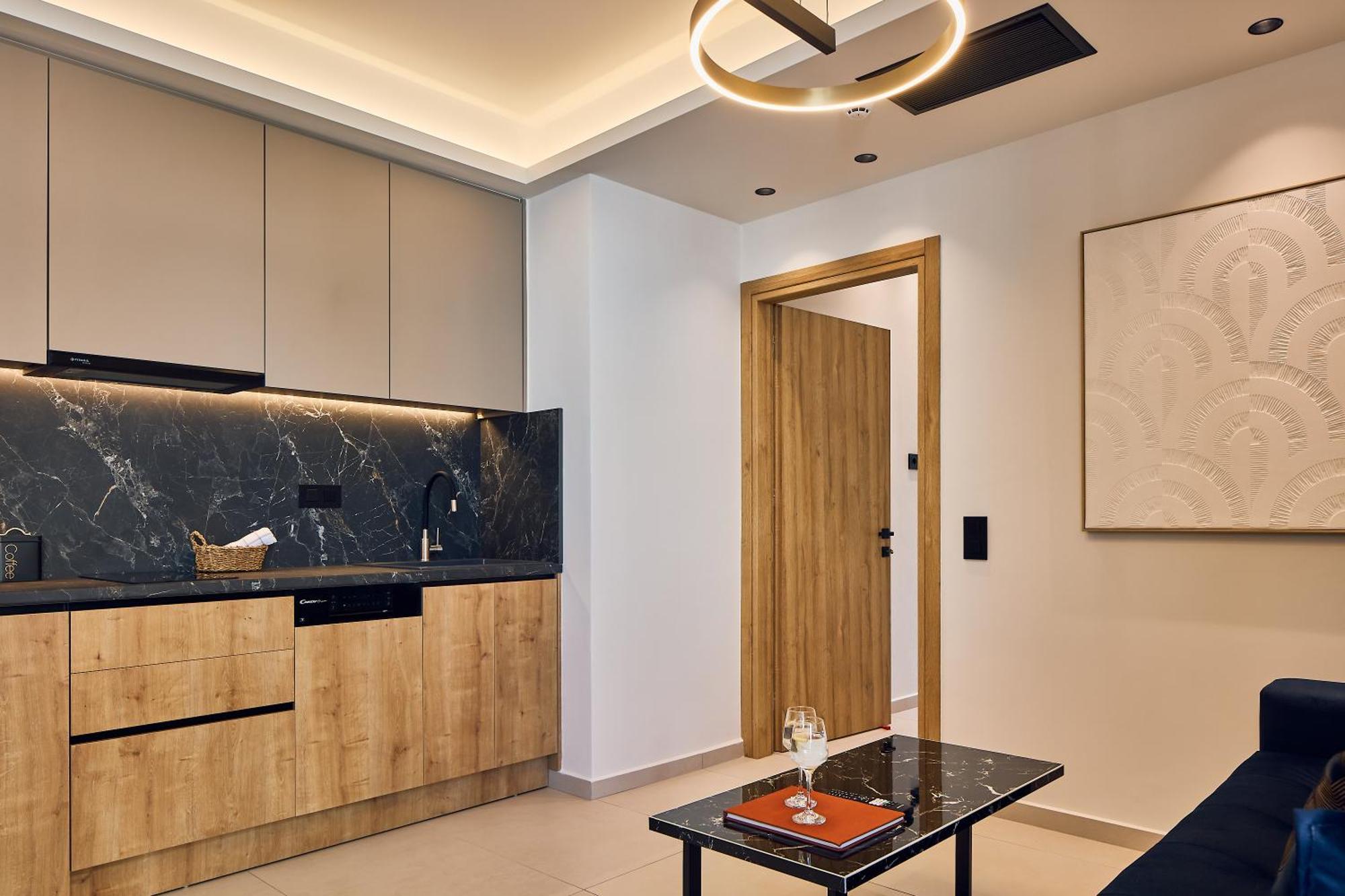 Grande Madonna Luxury Boutique Suites 罗希姆诺 客房 照片