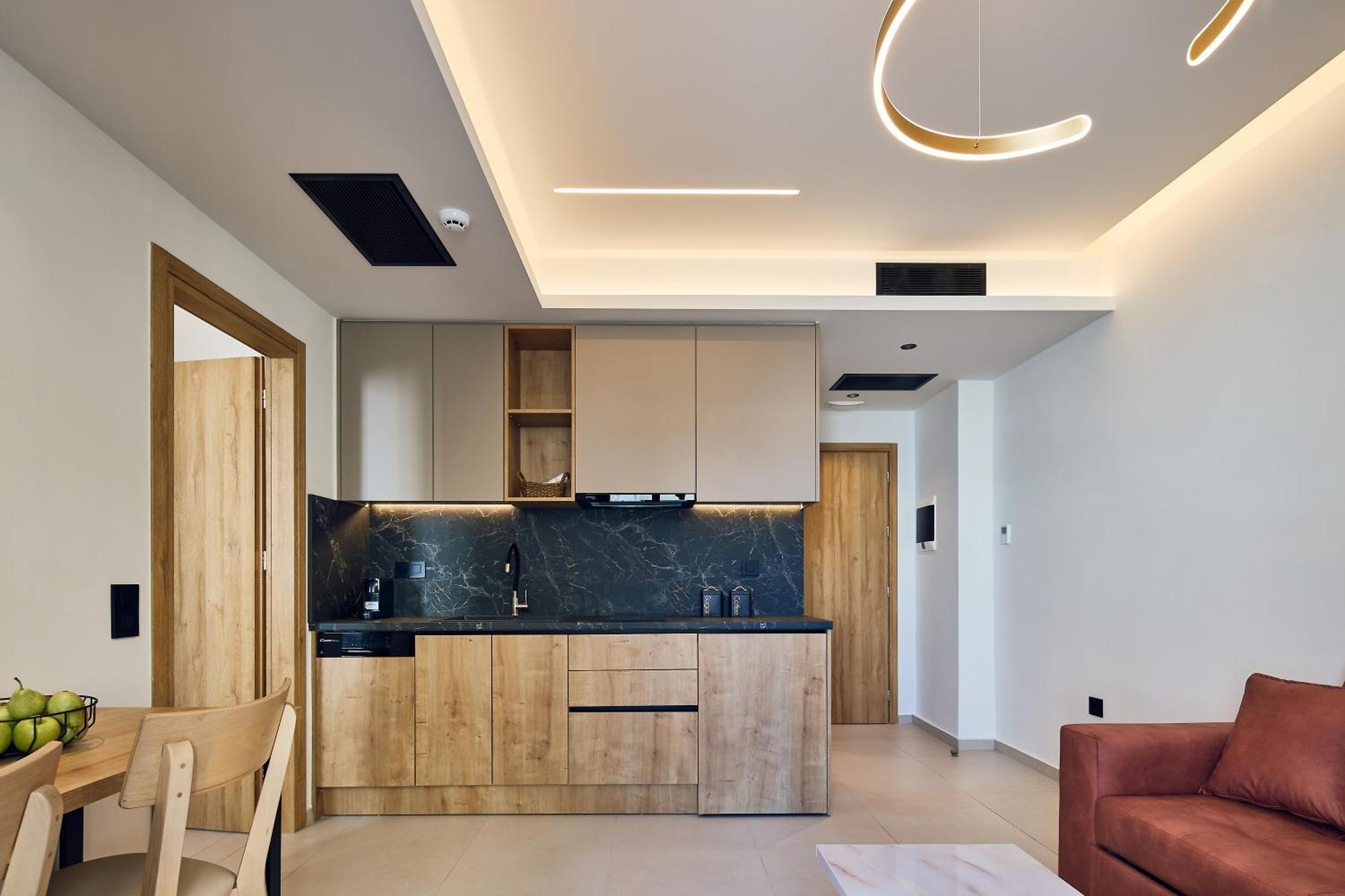 Grande Madonna Luxury Boutique Suites 罗希姆诺 外观 照片