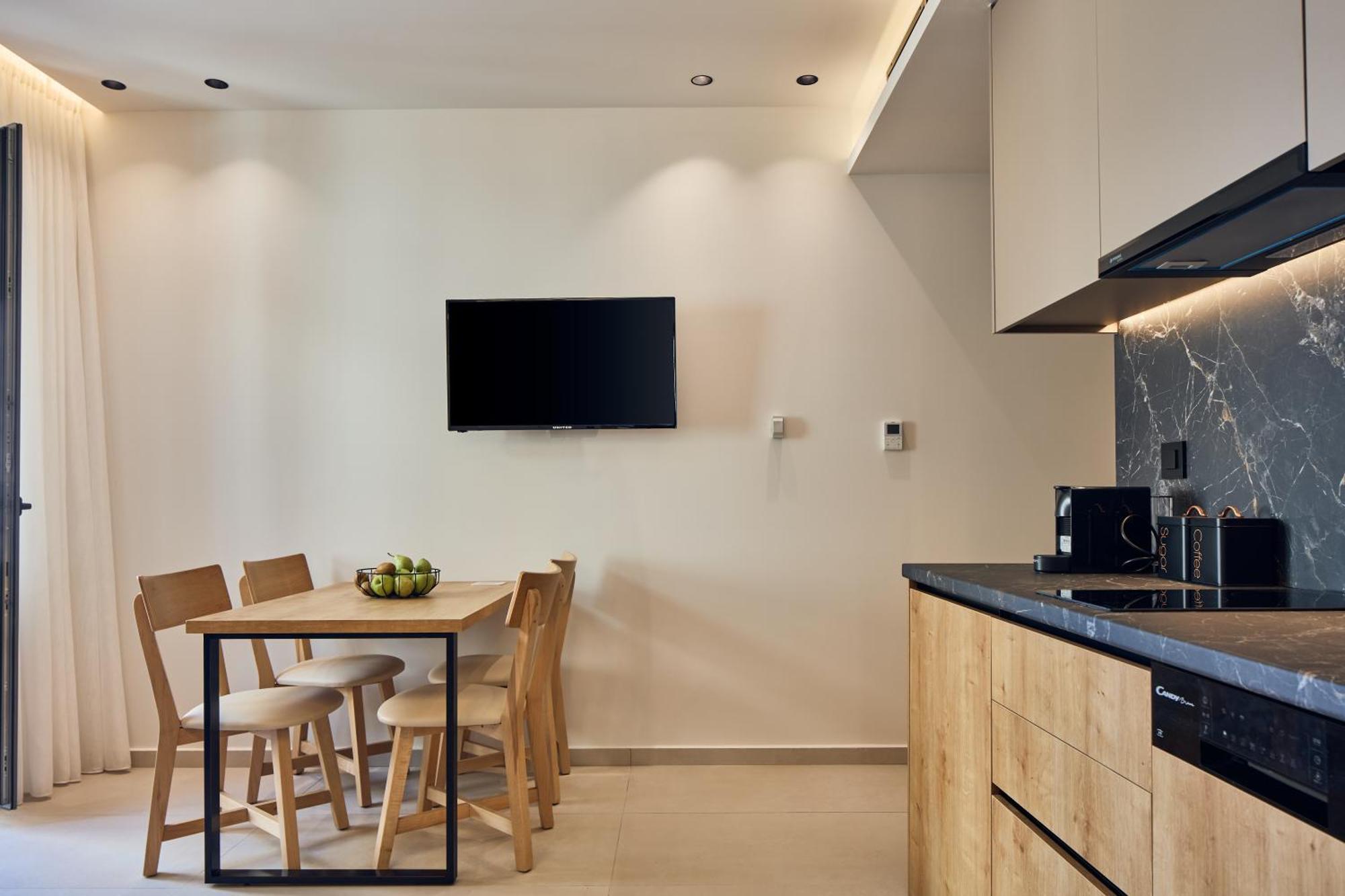 Grande Madonna Luxury Boutique Suites 罗希姆诺 客房 照片