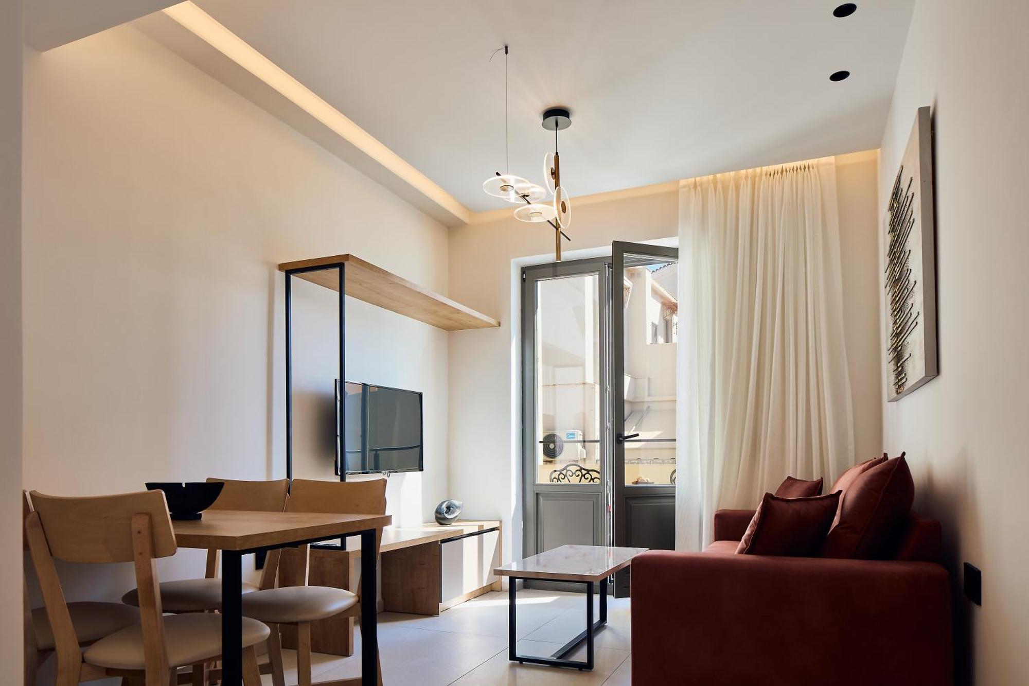 Grande Madonna Luxury Boutique Suites 罗希姆诺 外观 照片