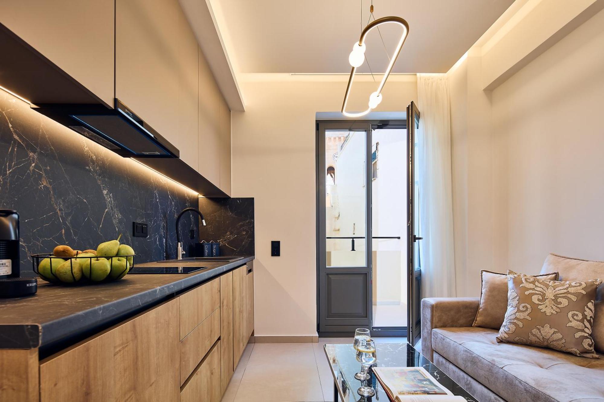 Grande Madonna Luxury Boutique Suites 罗希姆诺 客房 照片