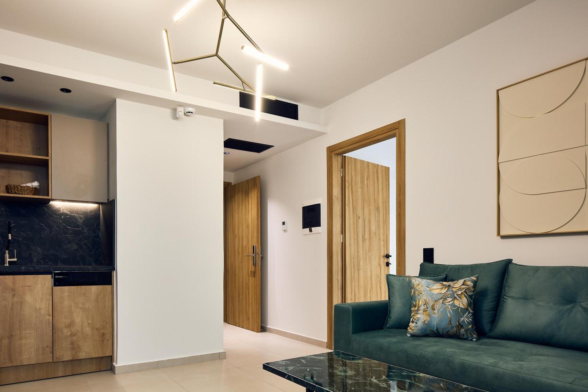 Grande Madonna Luxury Boutique Suites 罗希姆诺 客房 照片