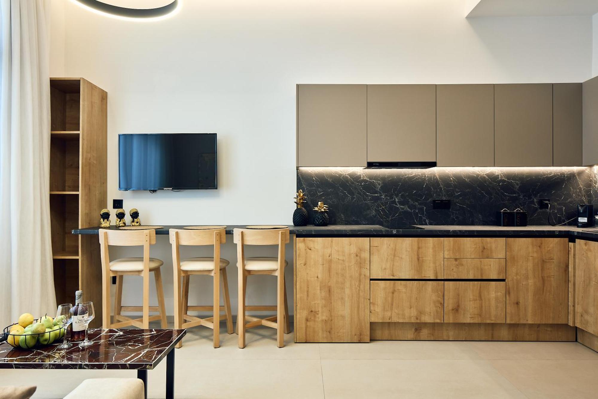 Grande Madonna Luxury Boutique Suites 罗希姆诺 外观 照片
